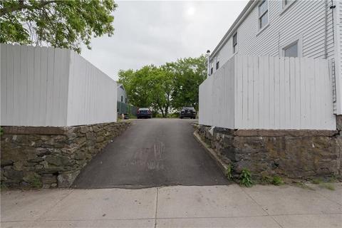 146 Arnold St, Woonsocket, RI 02895 photo 8