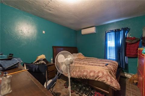 146 Arnold St, Woonsocket, RI 02895 photo 17