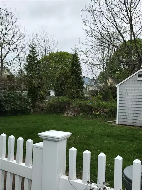 13 Fairview Ave, Westerly, RI 02891 photo 4