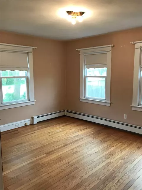 13 Fairview Ave, Westerly, RI 02891 photo 12