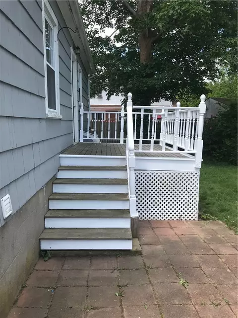 13 Fairview Ave, Westerly, RI 02891 photo 18