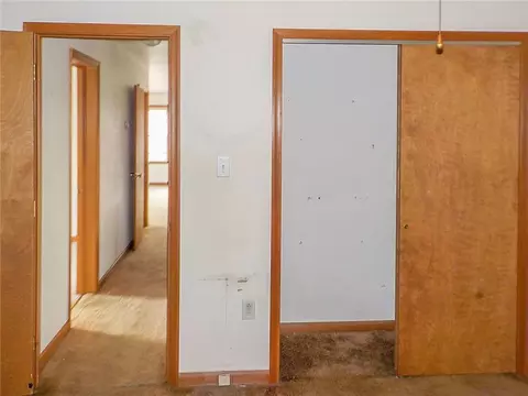 302 Orswell St, Fall River, MA 02724 photo 13