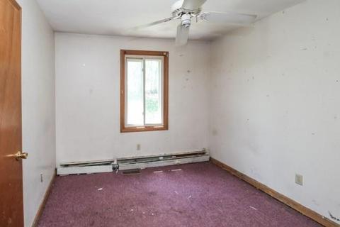 37 Jonathan Ct, Warwick, RI 02888 photo 6