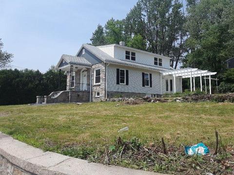 764 Cass Ave, Woonsocket, RI 02895 photo 3