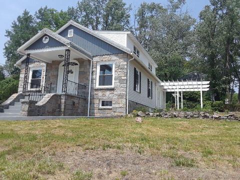 764 Cass Ave, Woonsocket, RI 02895 photo 2