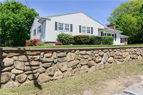 14 Hillview Dr, Westerly, RI 02891 photo 1