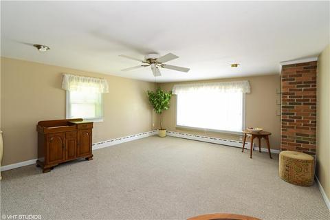 14 Hillview Dr, Westerly, RI 02891 photo 10