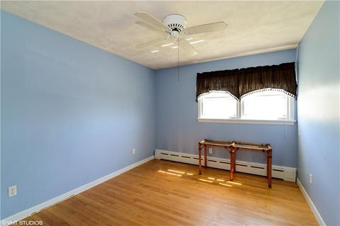 14 Hillview Dr, Westerly, RI 02891 photo 12