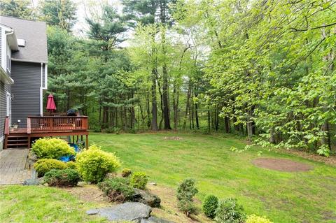 7 Bourget Ct, North Smithfield, RI 02896 photo 4
