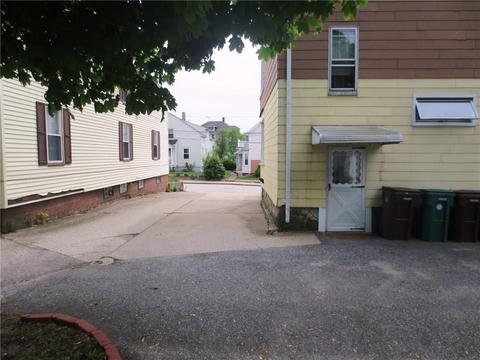 54 Adams St, Woonsocket, RI 02895 photo 5