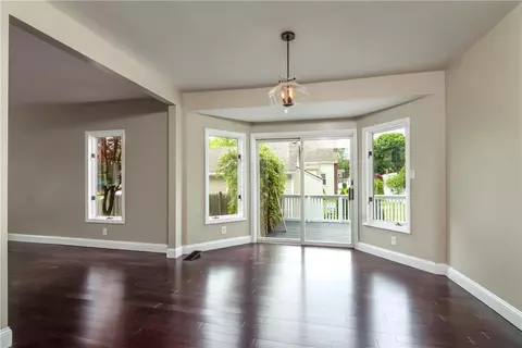 119 Burt St, Warwick, RI 02886 photo 9