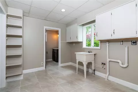 119 Burt St, Warwick, RI 02886 photo 19