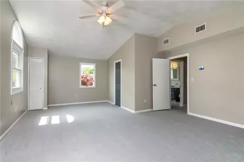 119 Burt St, Warwick, RI 02886 photo 24