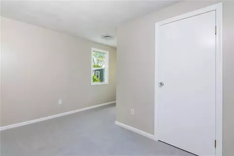 119 Burt St, Warwick, RI 02886 photo 31
