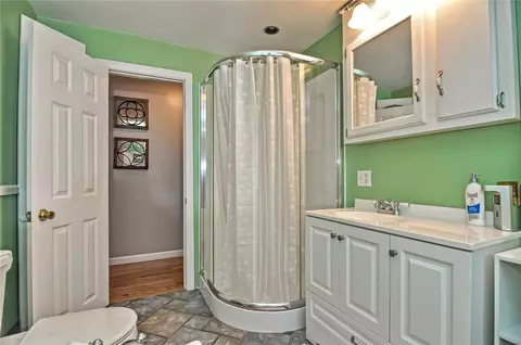 18 Antony Ave, Bristol, RI 02809 photo 23