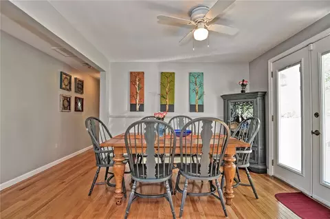 18 Antony Ave, Bristol, RI 02809 photo 9