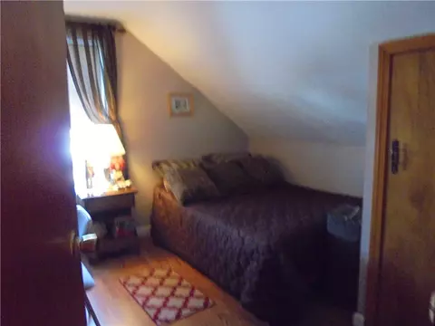 64 Uncas St, Warwick, RI 02889 photo 6