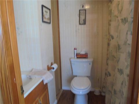 64 Uncas St, Warwick, RI 02889 photo 10