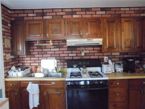 64 Uncas St, Warwick, RI 02889 photo 4