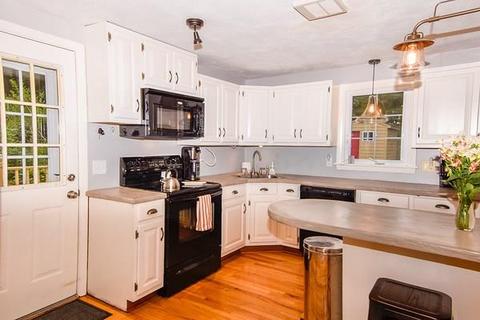 69 Laurel Ave, Coventry, RI 02816 photo 4