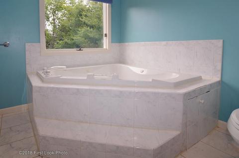 159 Shadow Brook Dr, Warwick, RI 02886 photo 21