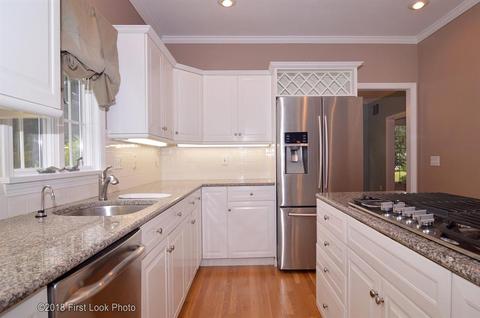 159 Shadow Brook Dr, Warwick, RI 02886 photo 6