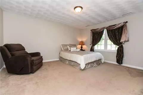 84 Abbott Ave, Warwick, RI 02886 photo 14