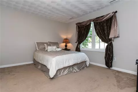 84 Abbott Ave, Warwick, RI 02886 photo 13