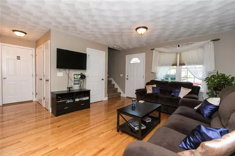 84 Abbott Ave, Warwick, RI 02886 photo 12