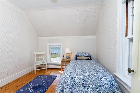 53 10th Ave, Warwick, RI 02886 photo 23
