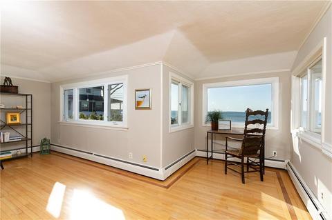 53 10th Ave, Warwick, RI 02886 photo 8