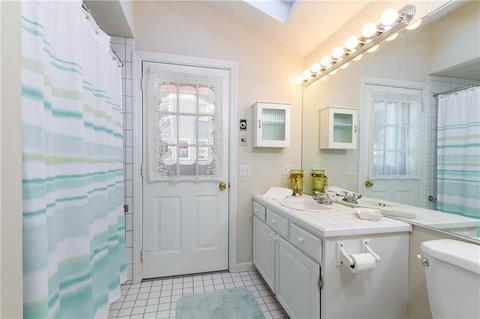 53 10th Ave, Warwick, RI 02886 photo 20