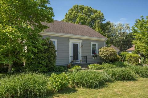 16 Locust Ter, Warren, RI 02885 photo 1