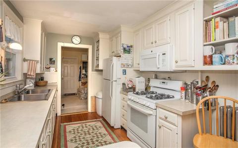 16 Locust Ter, Warren, RI 02885 photo 15