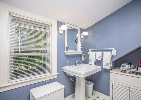 16 Locust Ter, Warren, RI 02885 photo 25