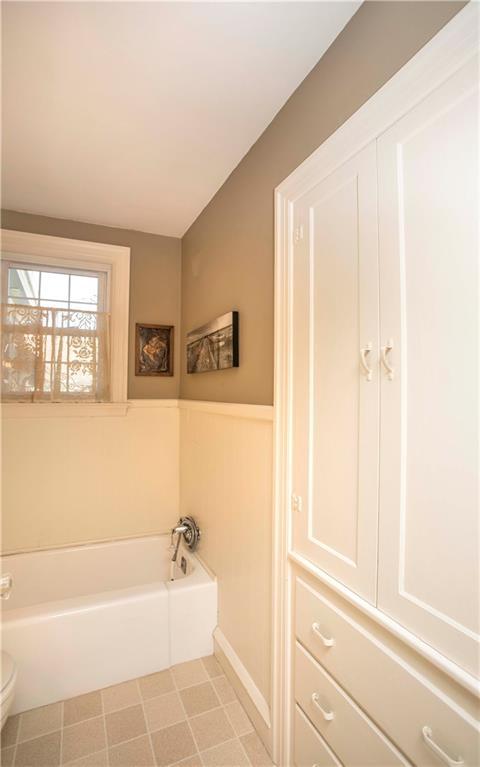 16 Locust Ter, Warren, RI 02885 photo 17