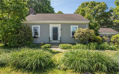 16 Locust Ter, Warren, RI 02885 photo 5