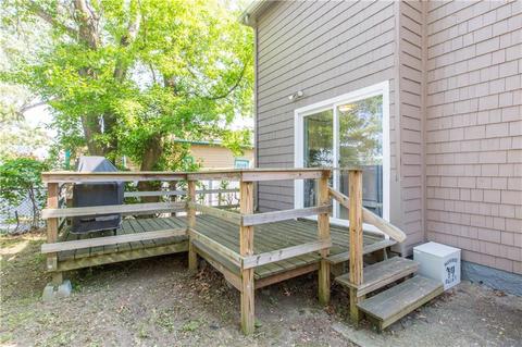 8 Bluff Ave, Warwick, RI 02889 photo 17