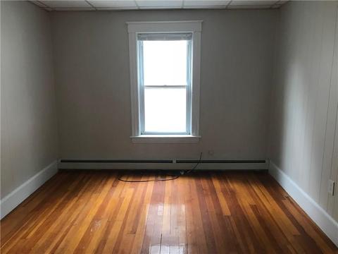 723 Bernon St, Woonsocket, RI 02895 photo 15