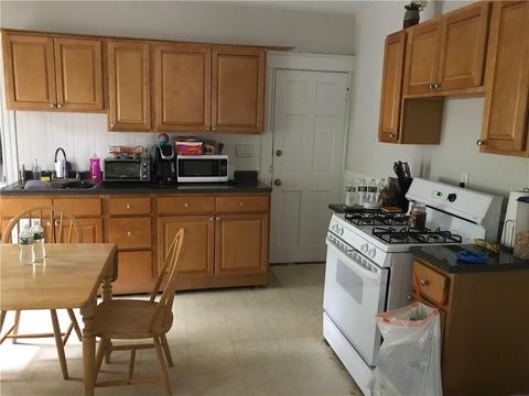 723 Bernon St, Woonsocket, RI 02895 photo 20