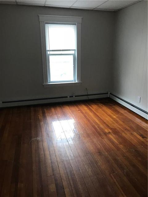723 Bernon St, Woonsocket, RI 02895 photo 10