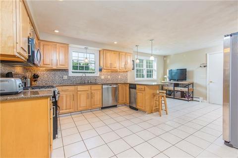 232 Merrymount Dr, Warwick, RI 02888 photo 11