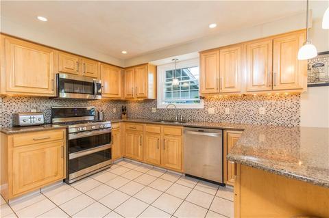 232 Merrymount Dr, Warwick, RI 02888 photo 12