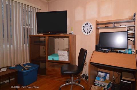 82 Main St, Warren, RI 02885 photo 5