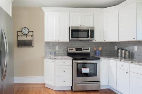 93 Benedict Rd, Warwick, RI 02888 photo 4