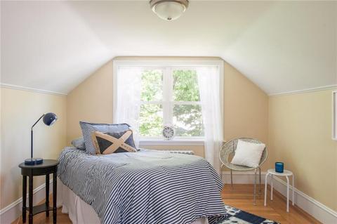 93 Benedict Rd, Warwick, RI 02888 photo 17