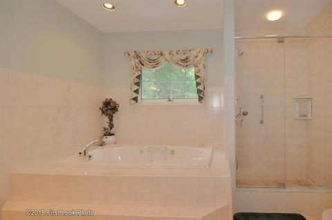 3 Macera Cir, Warwick, RI 02886 photo 11