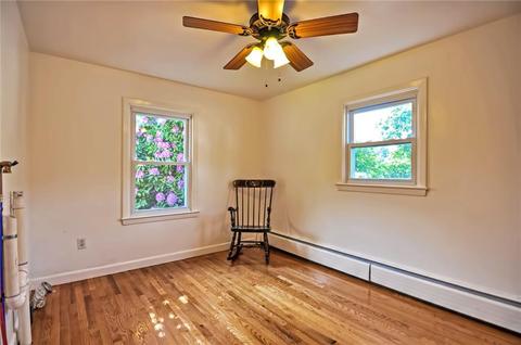 183 Becker Ave, East Providence, RI 02915 photo 16