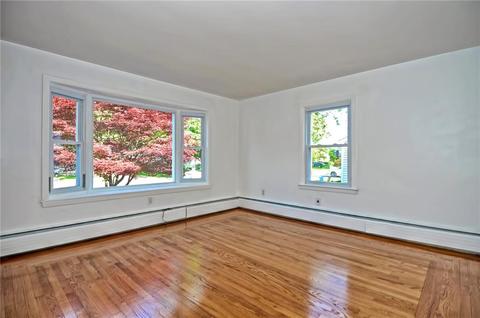 183 Becker Ave, East Providence, RI 02915 photo 21