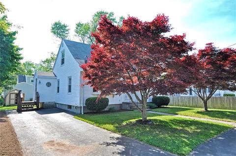 183 Becker Ave, East Providence, RI 02915 photo 3
